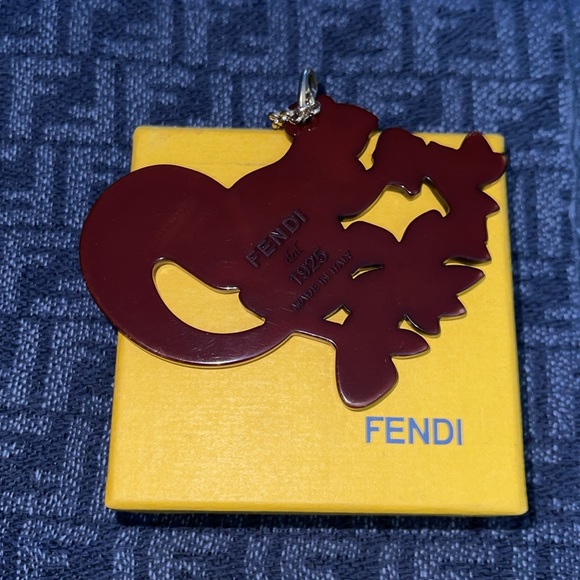 Fendi bag charm beautiful condition - Picture 4 of 4